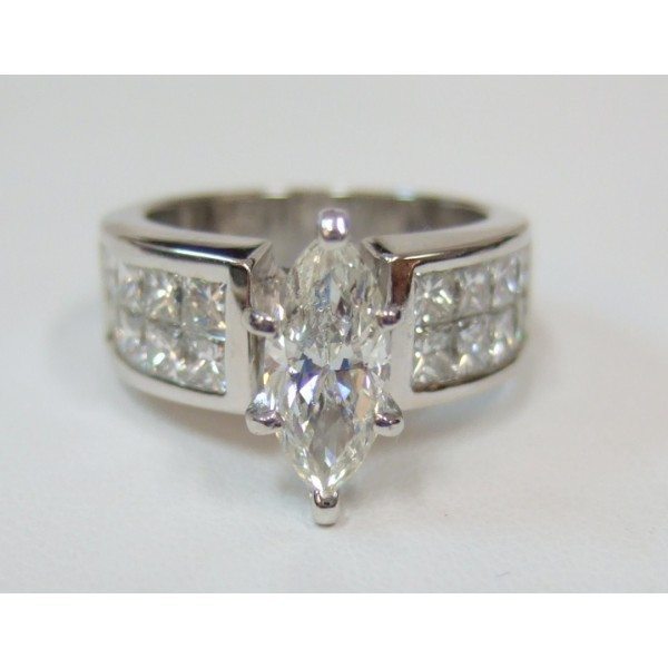 Lady's Diamond 18K White Gold Engagement/Wedding Ring - Country Club Jewels