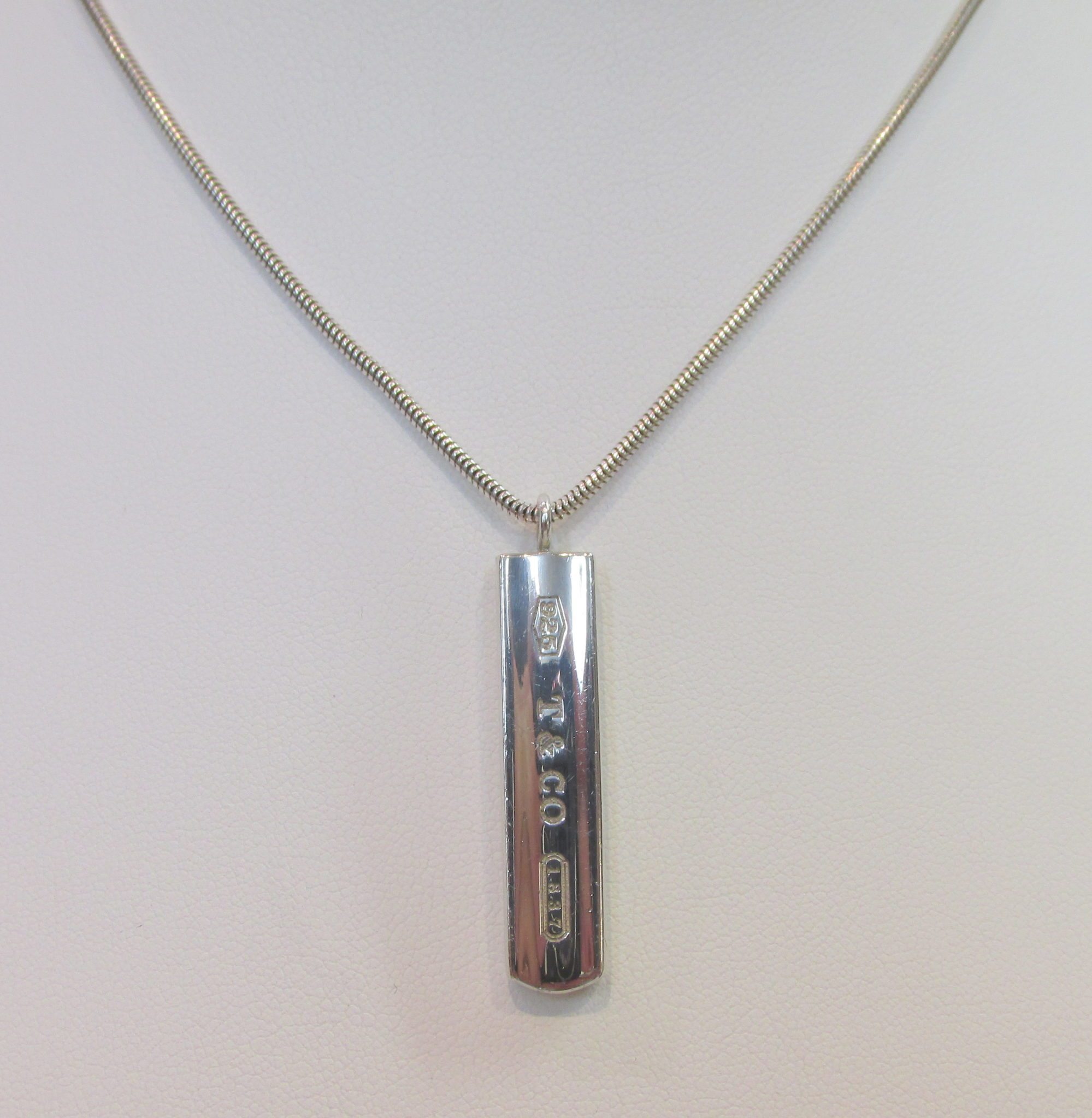 tiffany silver pendant necklace